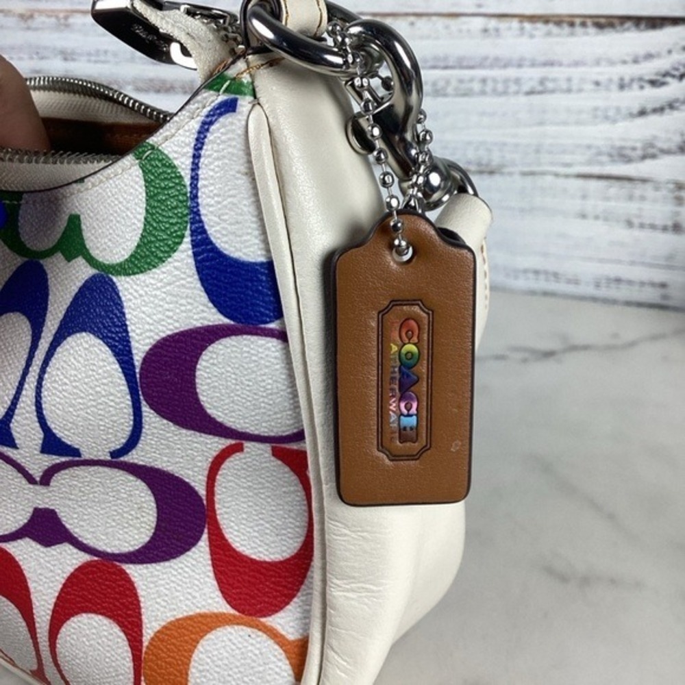 COACH TERI HAND SHOULDER SMALL BAG SIGNATURE RAINBOW CANVAS MULTI SUMMER PURSEβ - Picture 5 of 16